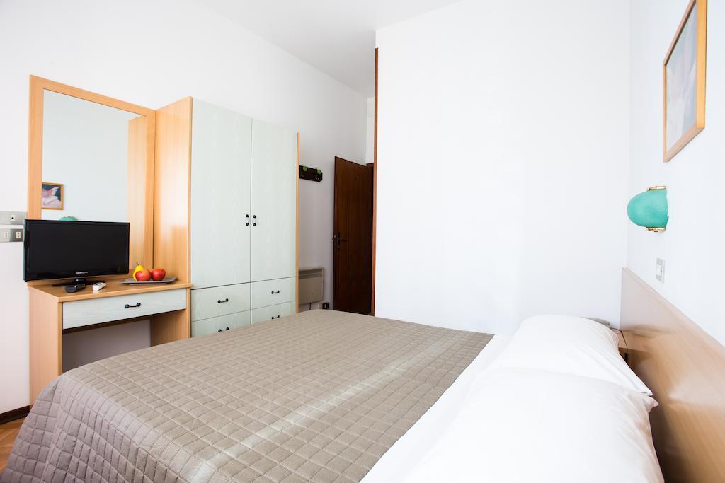 Hotel Meeting チェゼナーティコ 部屋 写真